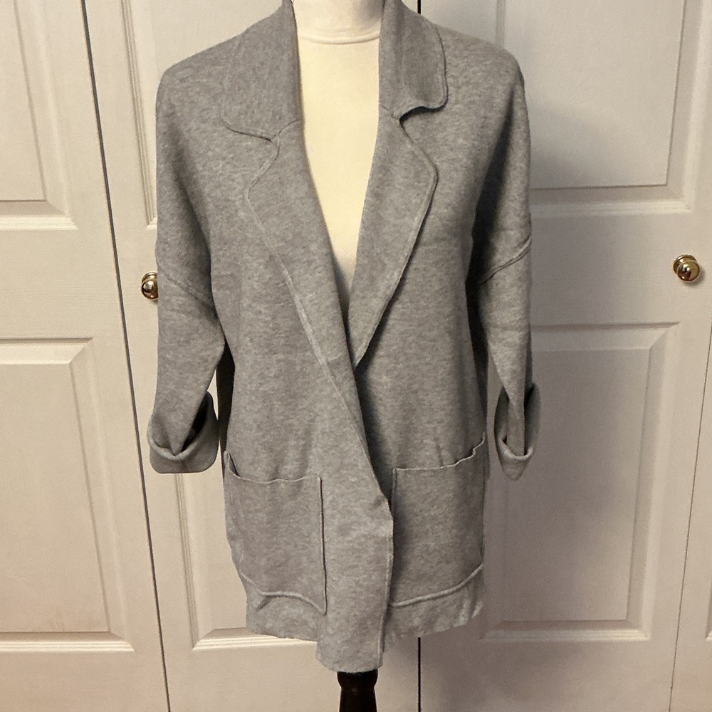 Reserved Women's Light Gray Cardigan